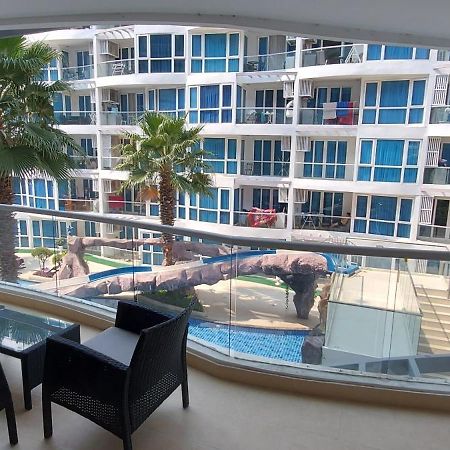 Grand Avenue, Luxury Suite, 72Sqm Pool View With Lounge Area 芭達亞 外观 照片